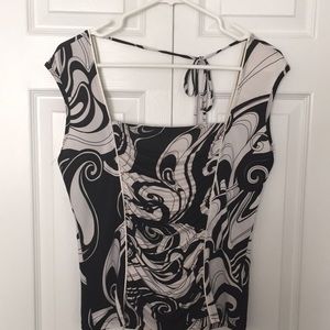 Black and White stretchy tank top
